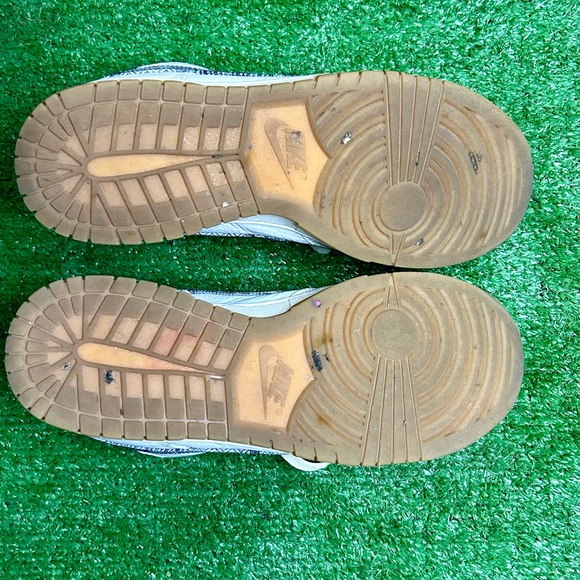 Nike Dunk Low “washed denim” Size 11 - Picture 9 of 9